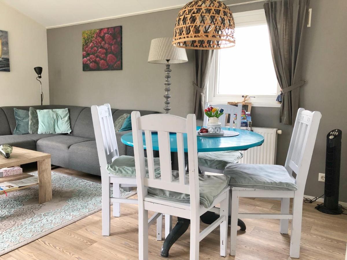 Chalet 511 Op Recreatiepark De Wielen 신트 마르턴 외부 사진