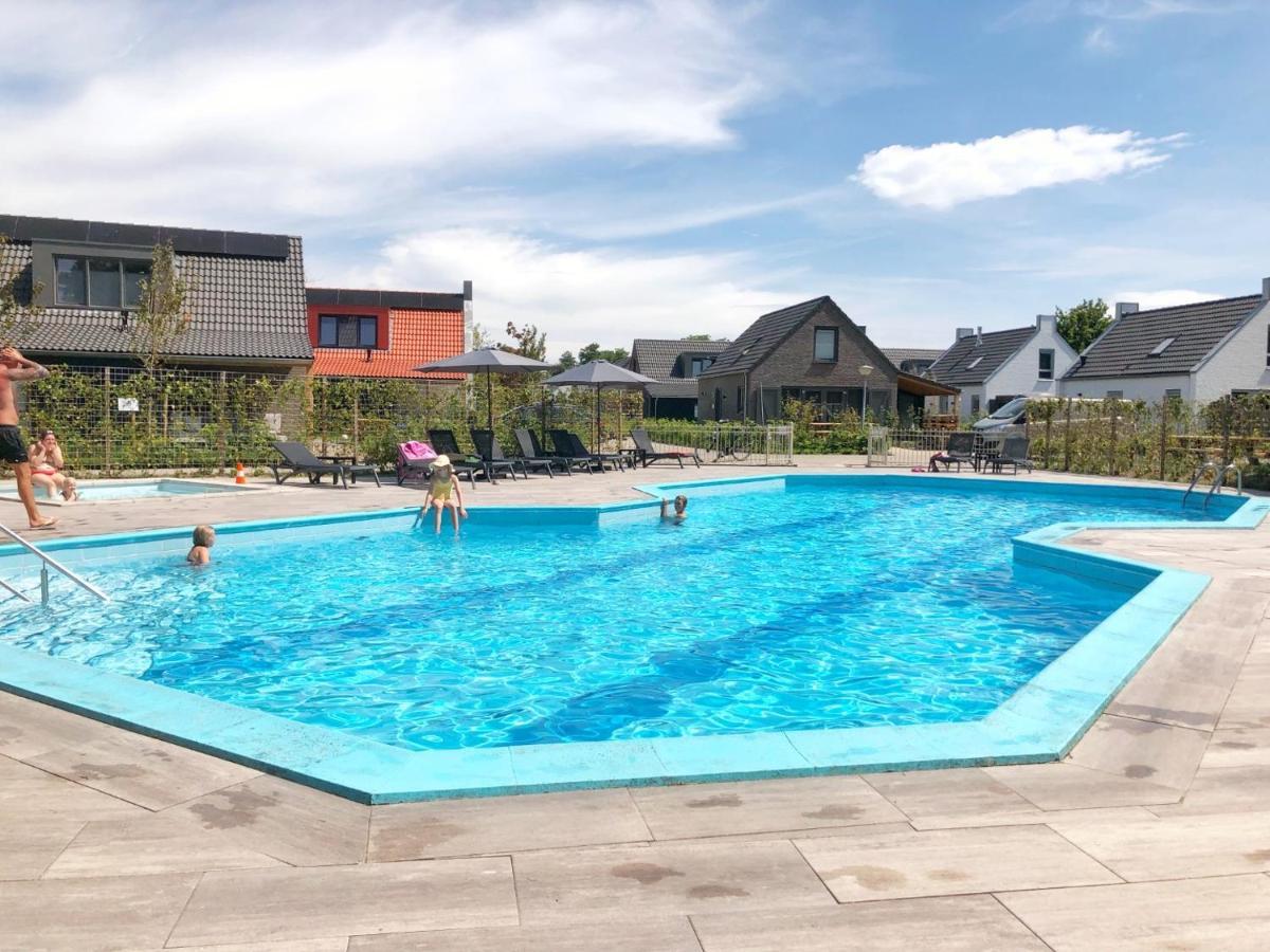 Chalet 511 Op Recreatiepark De Wielen 신트 마르턴 외부 사진